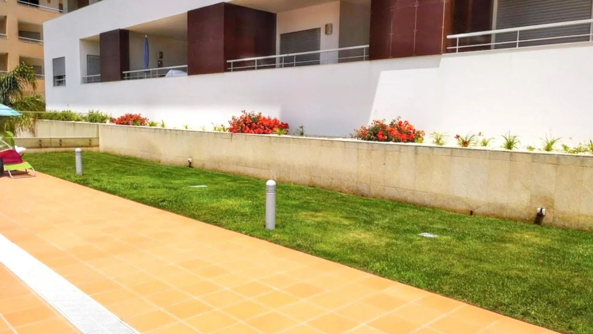 Modern Lagos Apartment with Pool